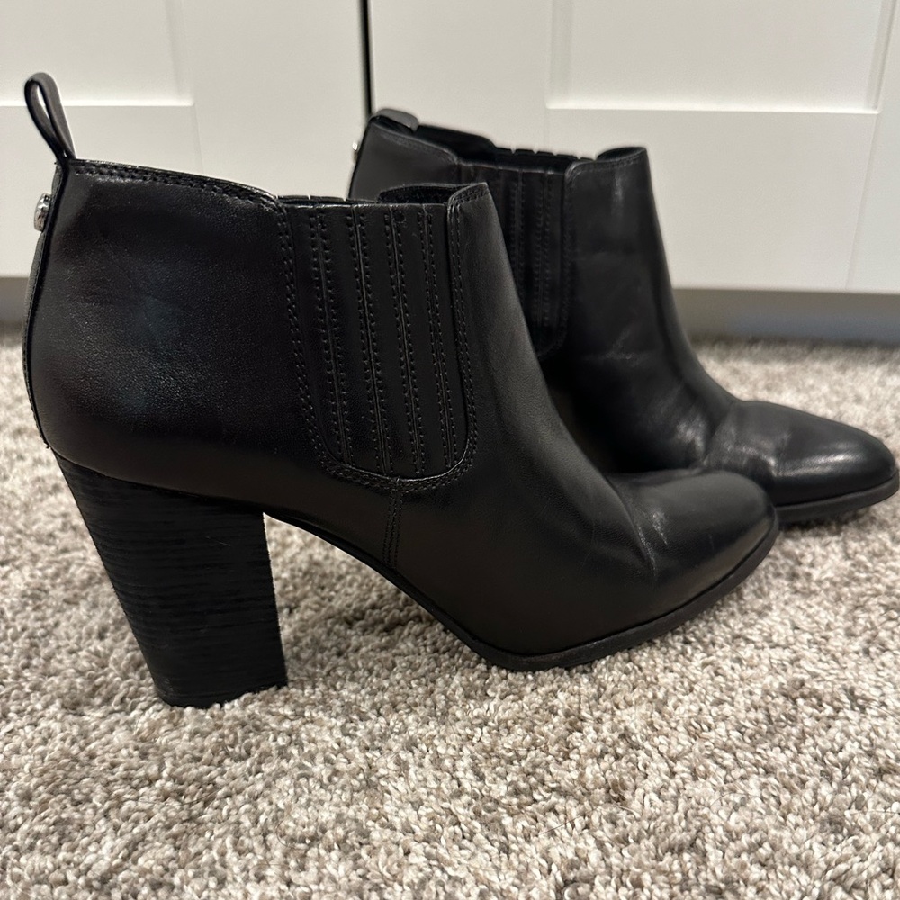 Michael Kors Authentic Black Leather Ankle Boot- size 8 1/2
